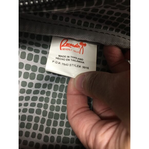 Ricardo Beverly Hills Green Zippered Carry On Travel Bag With Handles - Picture 8 of 14